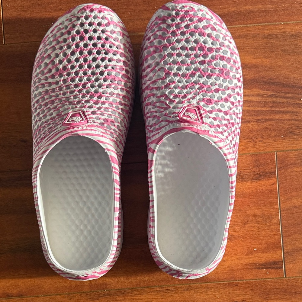 Pink Slip-On Women's Water-Friendly Clogs
